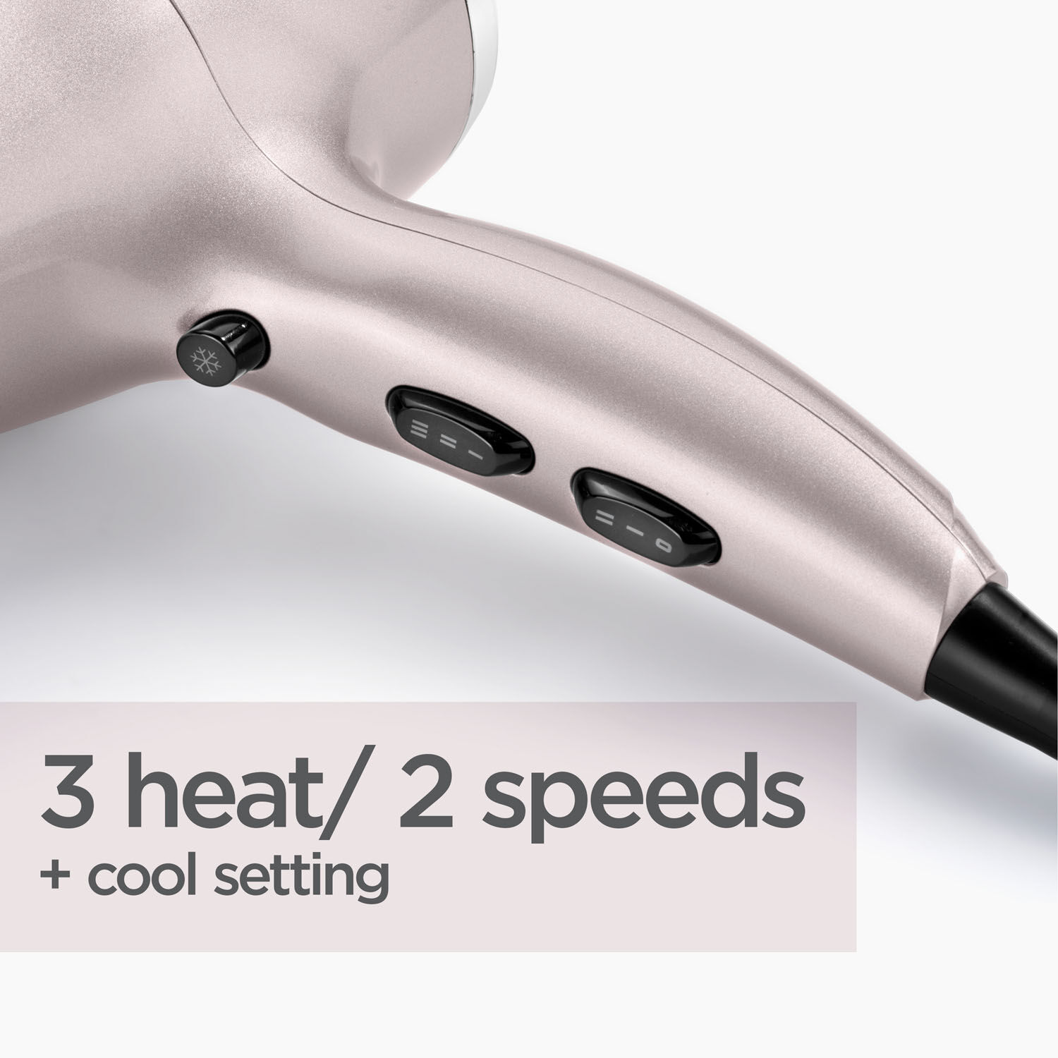 3 tempertury i 2 prędkości + zimny nawiew