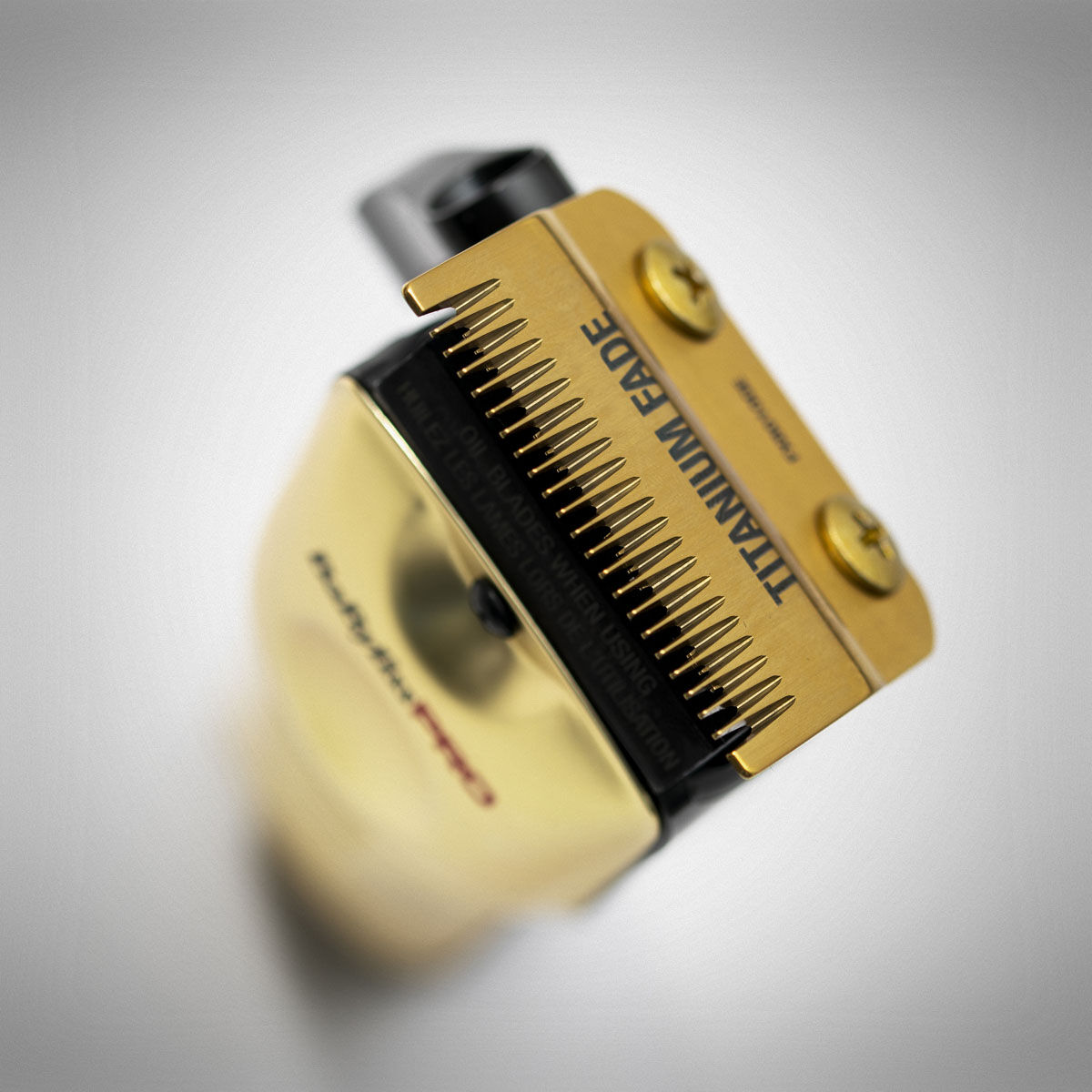 Gold Lo-Pro FX Cordless Clipper FX825GE BaBylissPRO