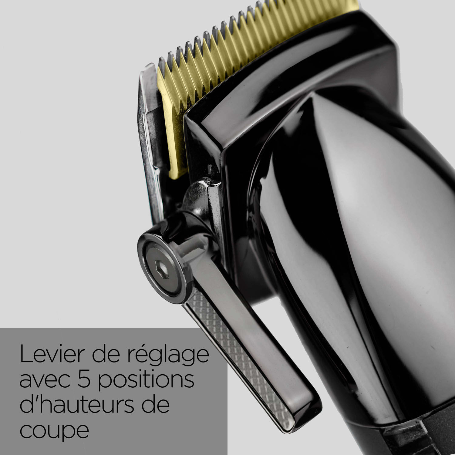 Levier de r&eacute;glage avec 5 positions d'hauteurs de coupe