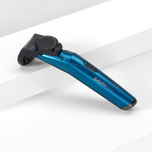 Japanese Steel Beard Trimmer and case