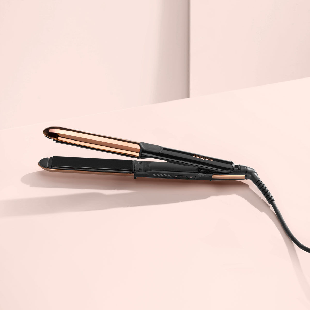 The Best Flat Iron For Curling Hair Our Top 5 Picks