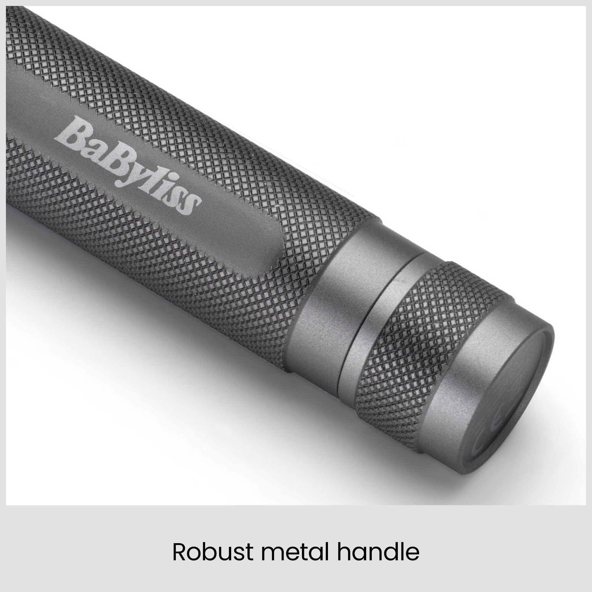 Robust metal handle