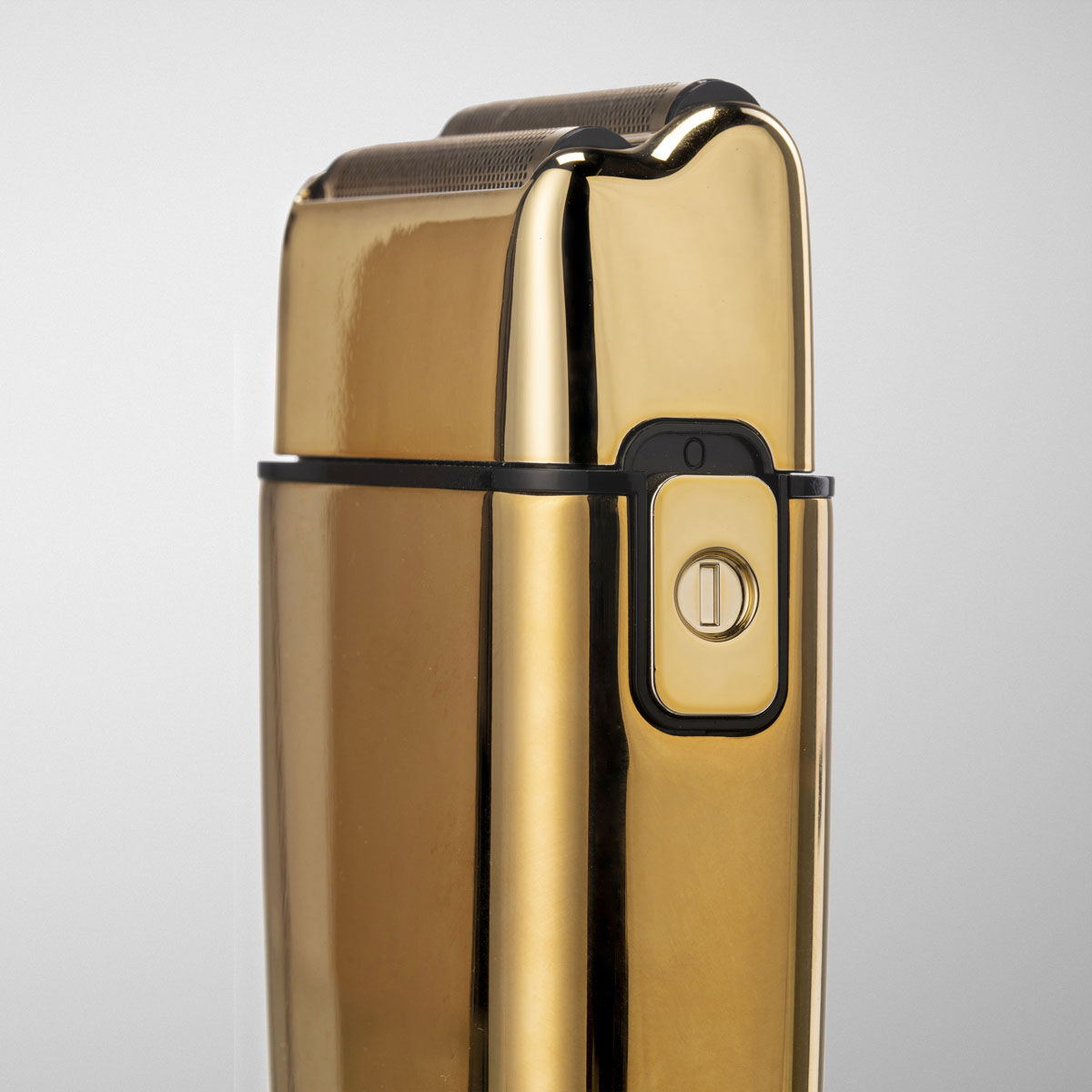 Cordless Gold Foil Shaver BABFS2CU BaByliss